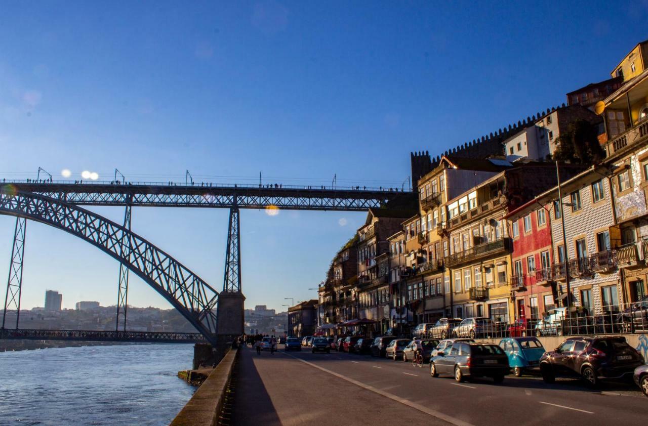 Red House By The River Apartment Porto Exterior photo